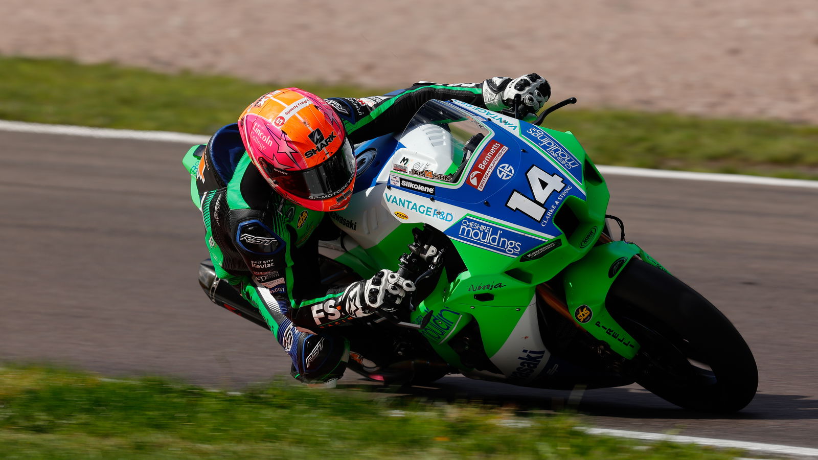 2022 British Superbikes Oulton Park - Race Results (2)